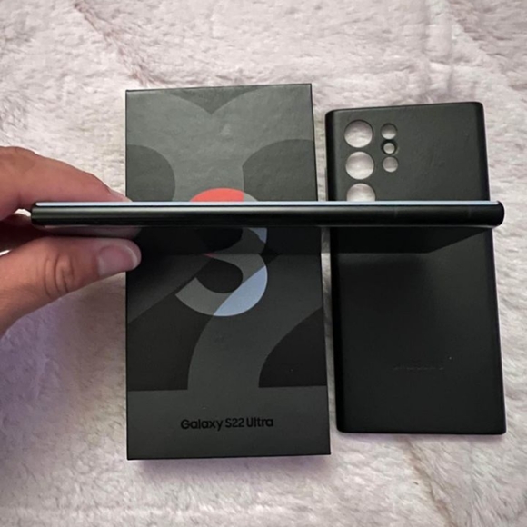 Samsung galaxy s22 ultra sky blue 256gb - Picture 5 of 7